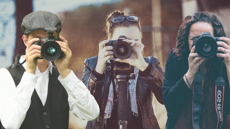 Illustration: Three people taking photos with cameras